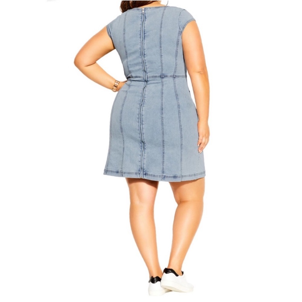 💙2/$20 Sweetheart Neck Denim Mini Dress - Picture 4 of 16